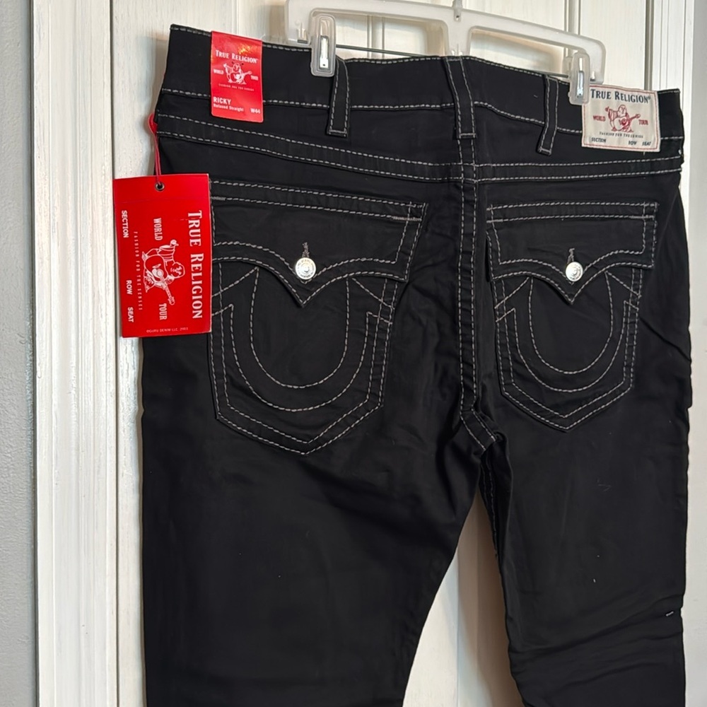 True Religion Men's Straight Jeans - Black with White Stitching - Picture 3 of 9